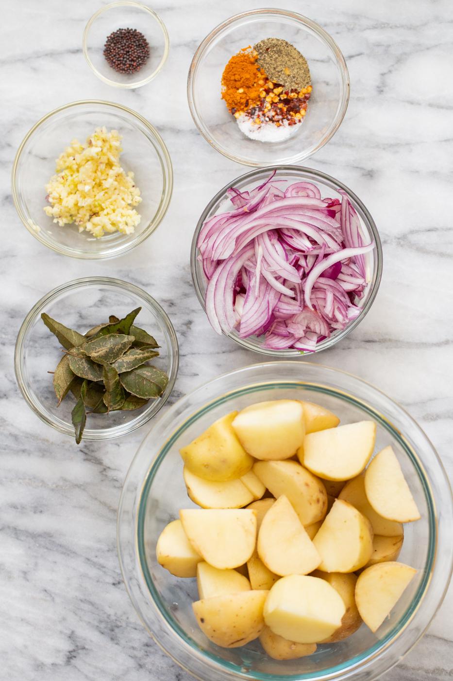ingredients for making South Indian Potato Pepper Stir-fry