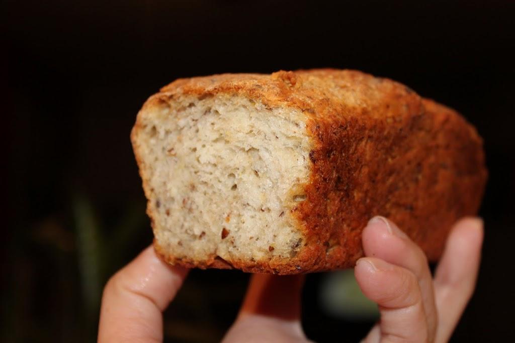 Pumpkin Pie spiced Oats and Quinoa Mini loaf! (Vegan)