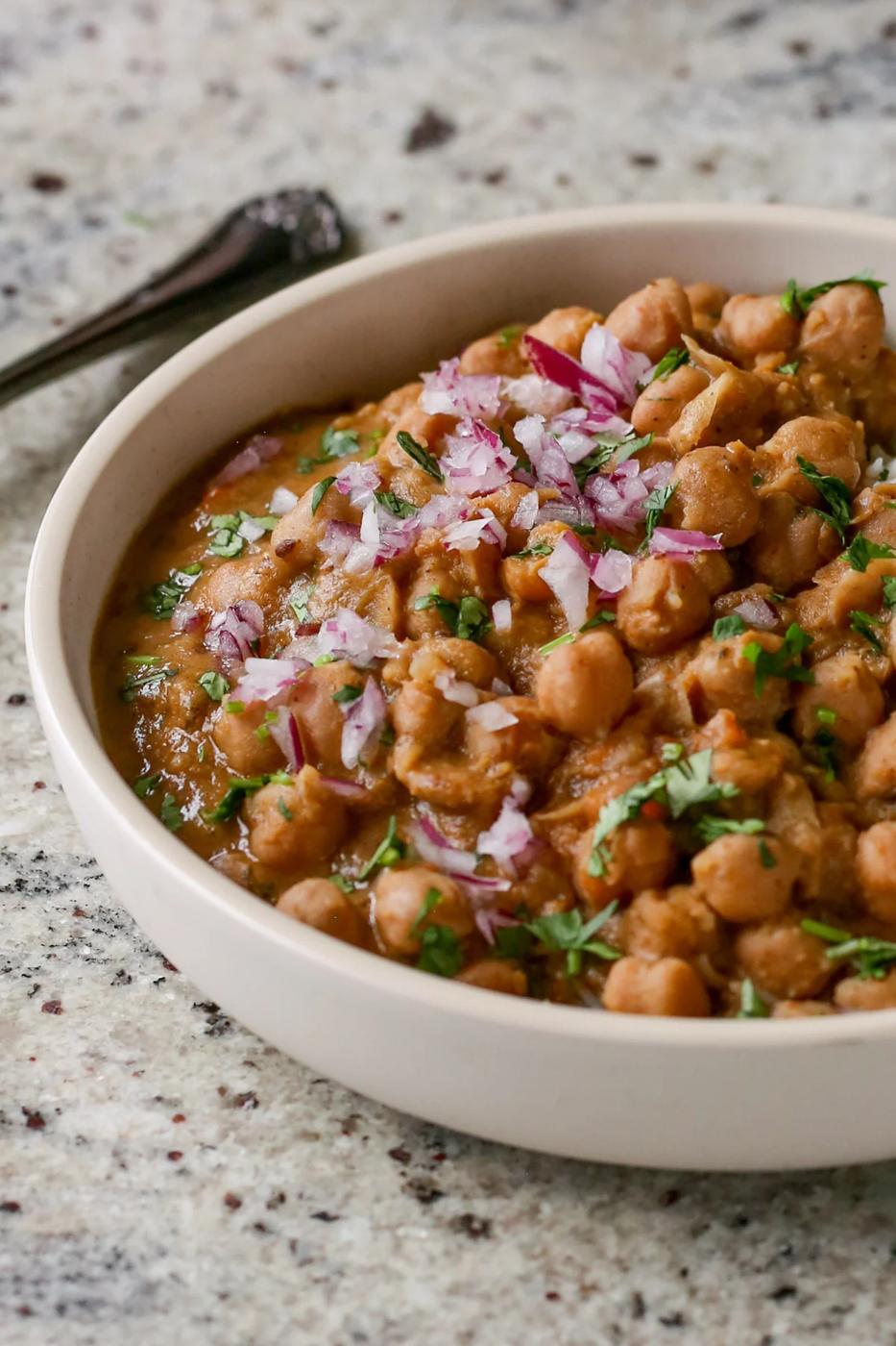 Punjabi Chole (North Indian Chickpea Curry) Instant pot. stovetop option.