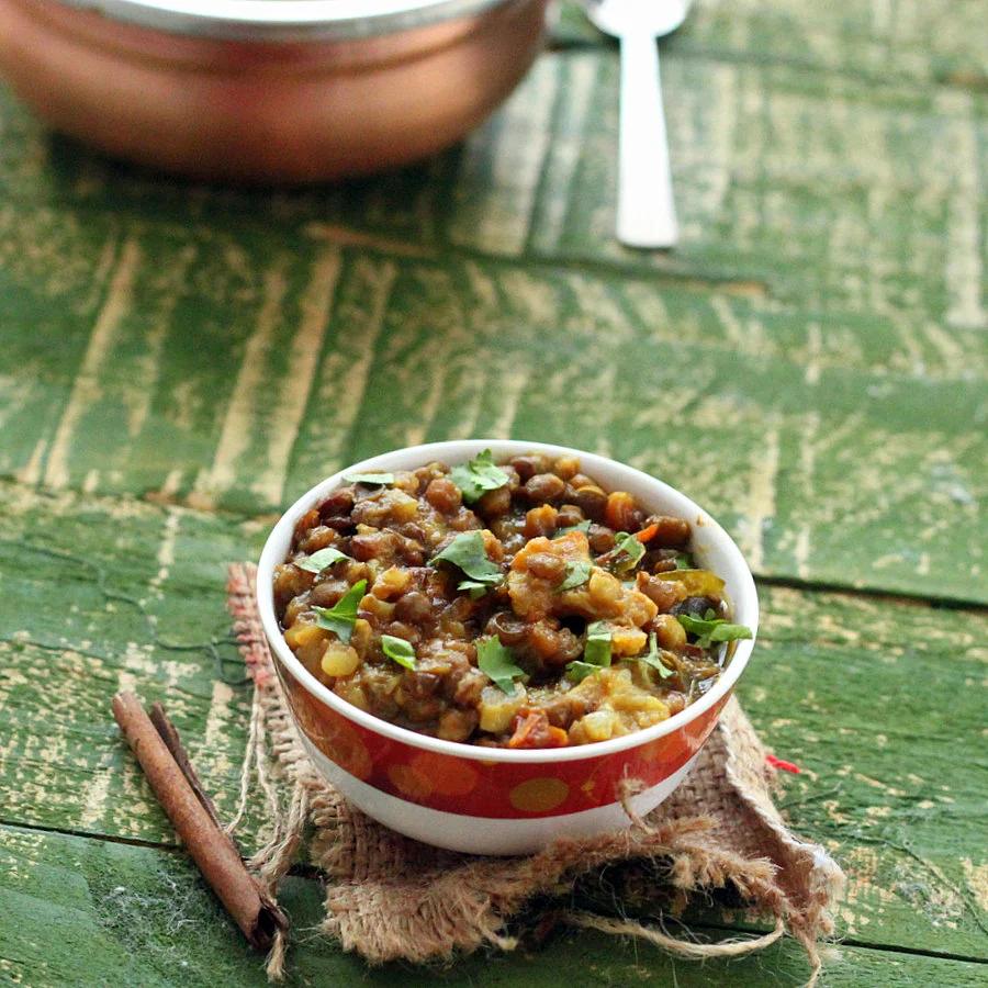 Curried Lentil Soup with Cauliflower. Gobi Waali Sabut Masoor. Vegan Glutenfree Recipe