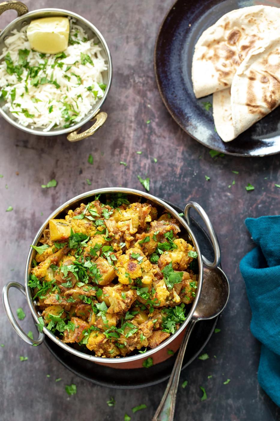 Restaurant Style Aloo Gobi
