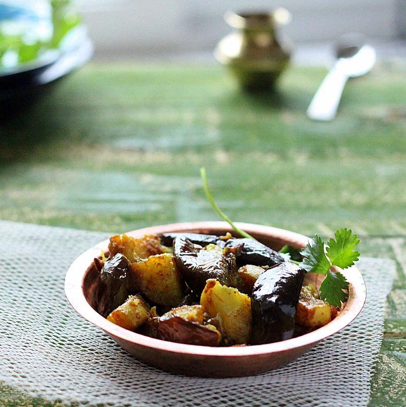 Ringan Batata Nu Shaak. Eggplants, potatoes with spices, chickpea flour and nuts. vegan glutenfree