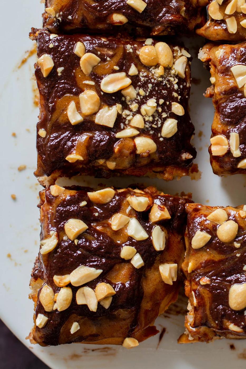 Snickers Cake