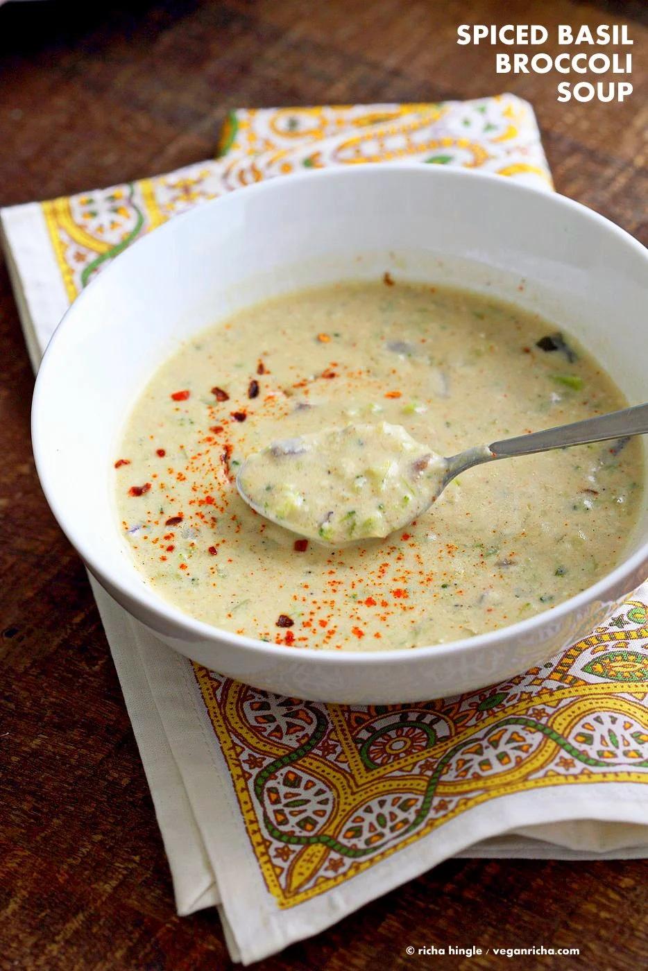 Spiced Creamy Vegan Broccoli Soup