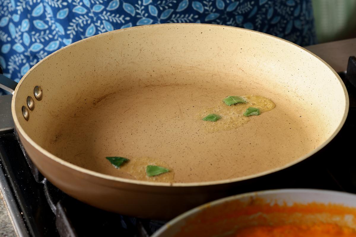 toasting bay leaves in the pan