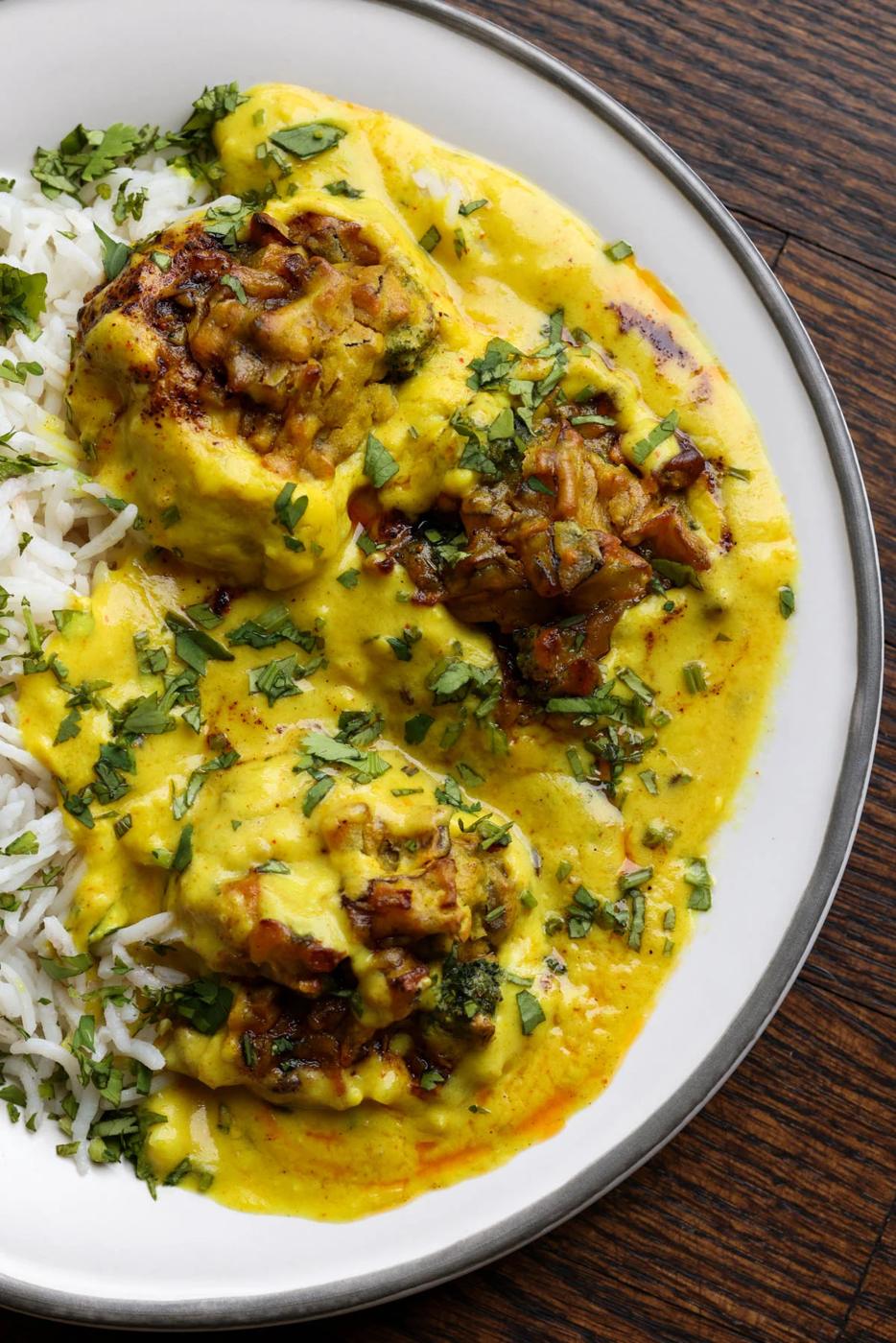 plate of kadhi pakora with rice