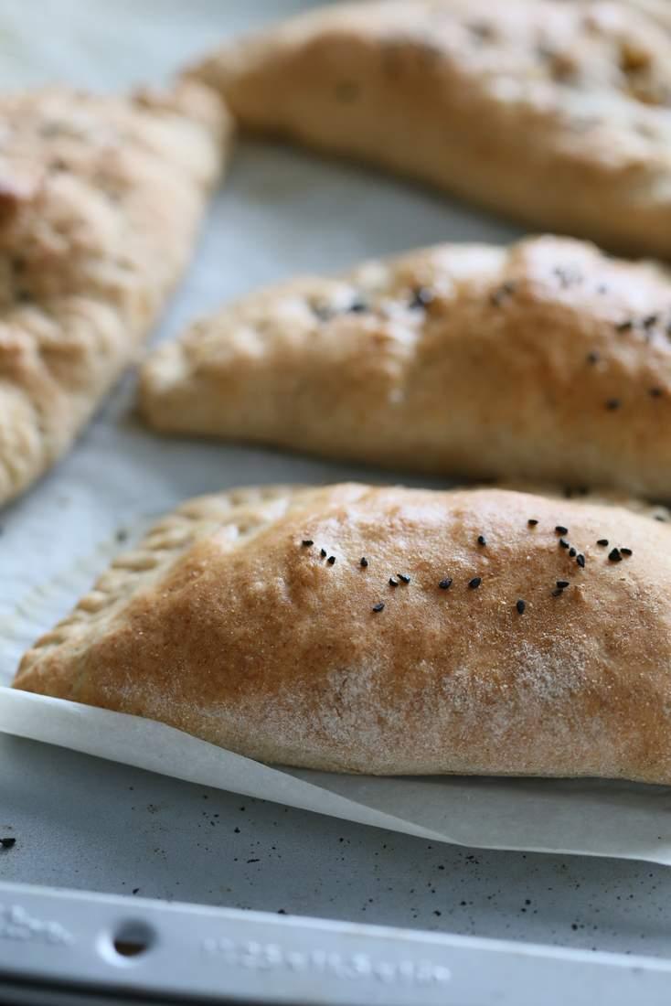Vegan Naan Calzones | Pitzn