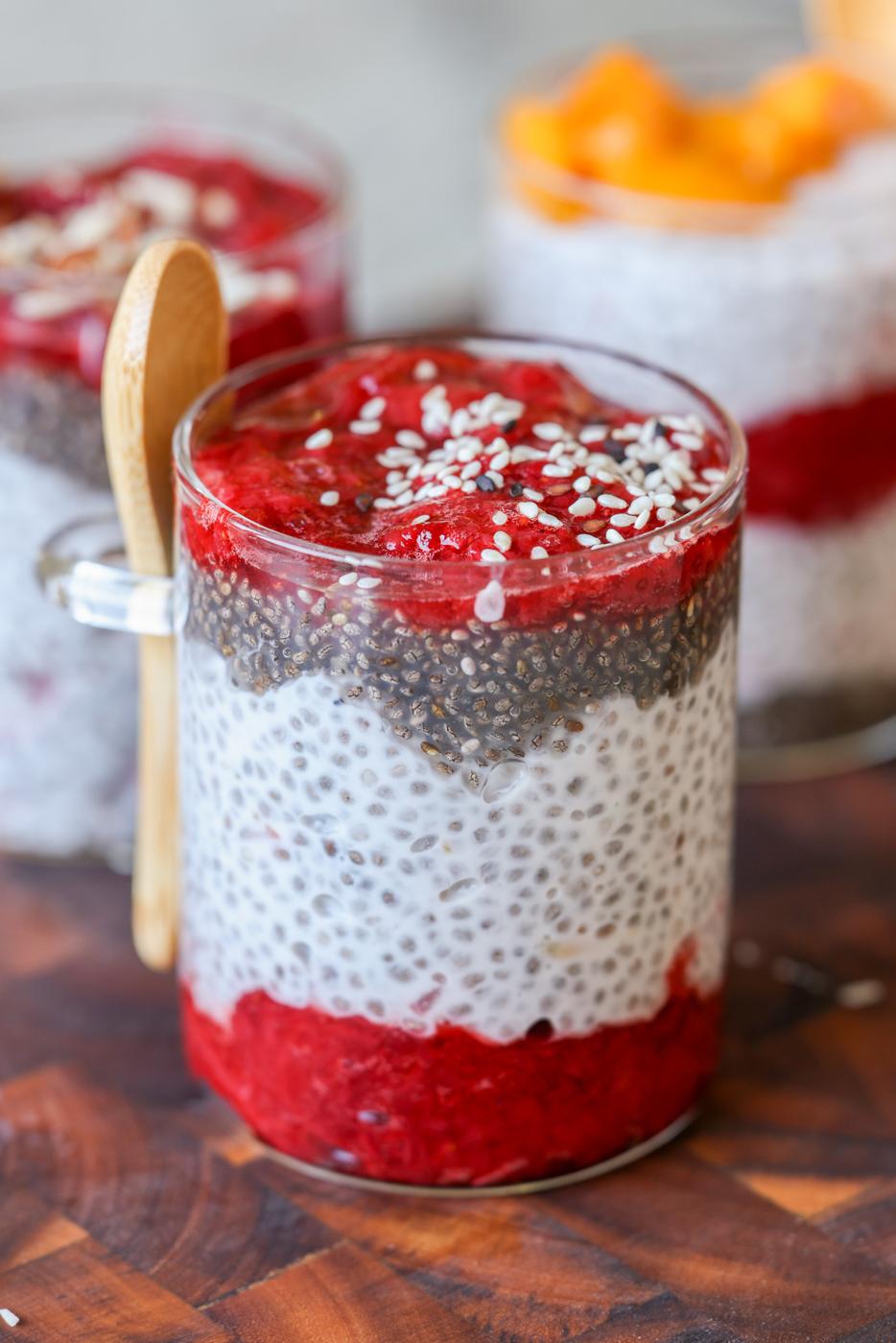 strawberry chia pudding topped with hemp seeds