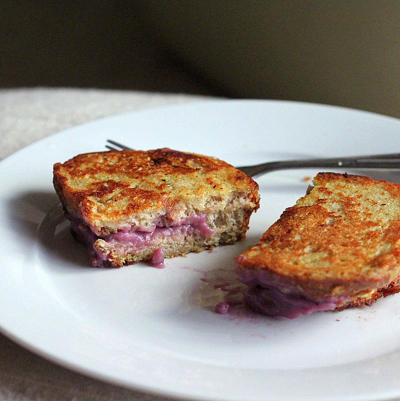 Stuffed French Toast . vegan
