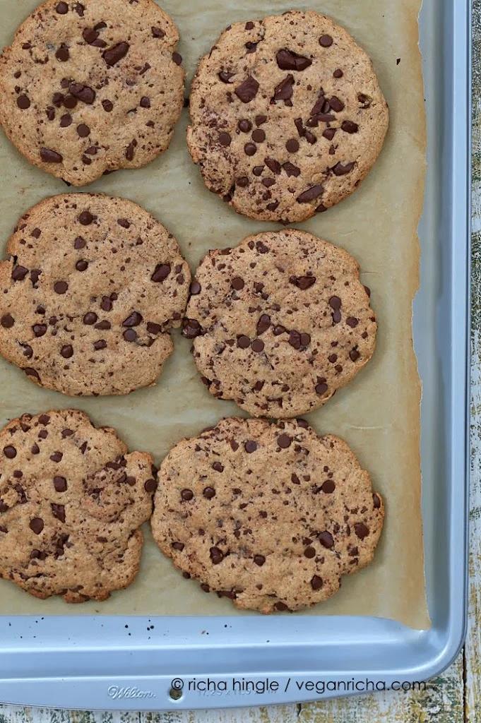 Giant Vegan Chocolate Chip Cookie | https://veganricha.com #vegan #cookie #chocolatechip