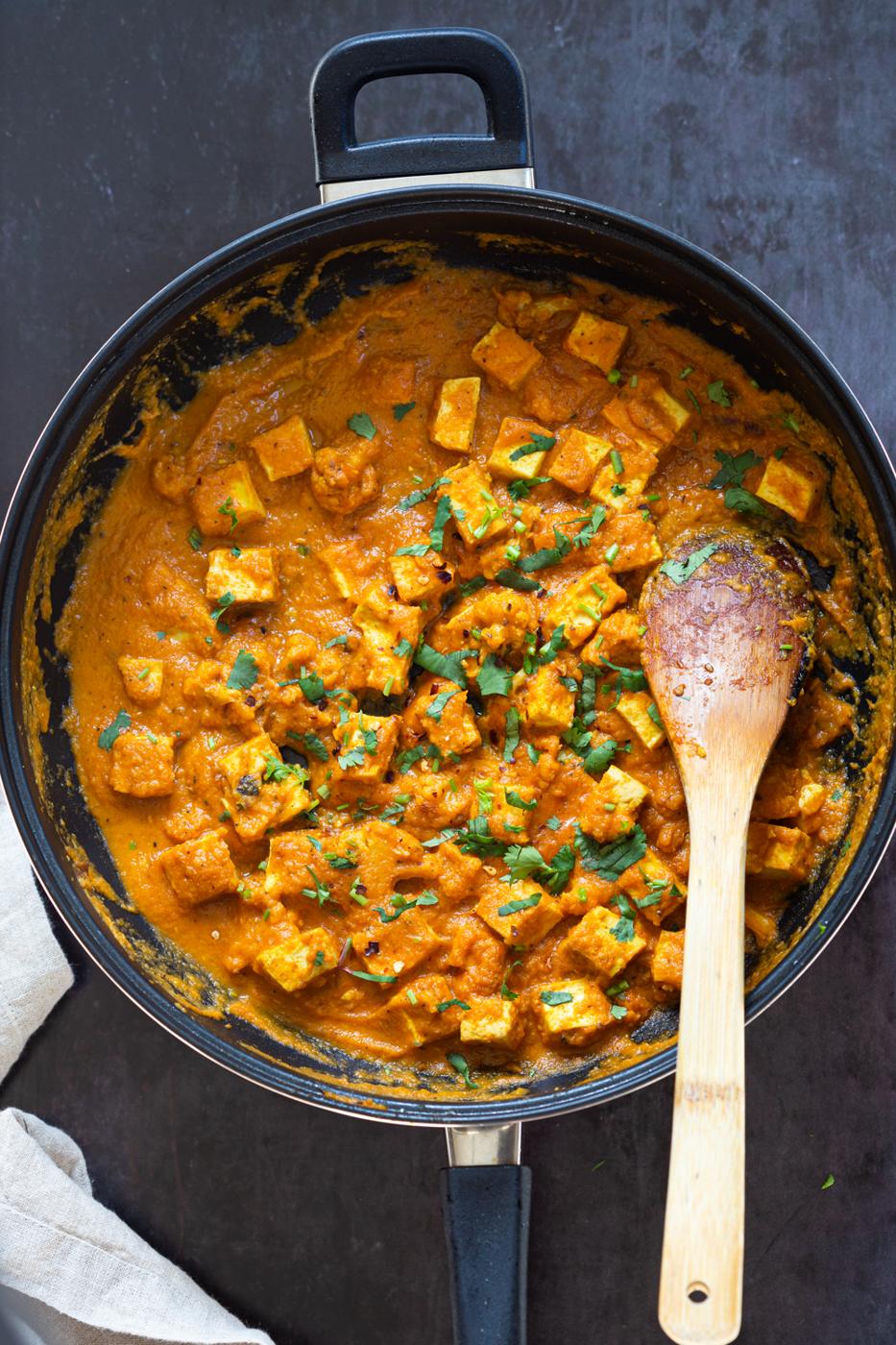 Tofu and Cauliflower in Kolhapuri Sauce