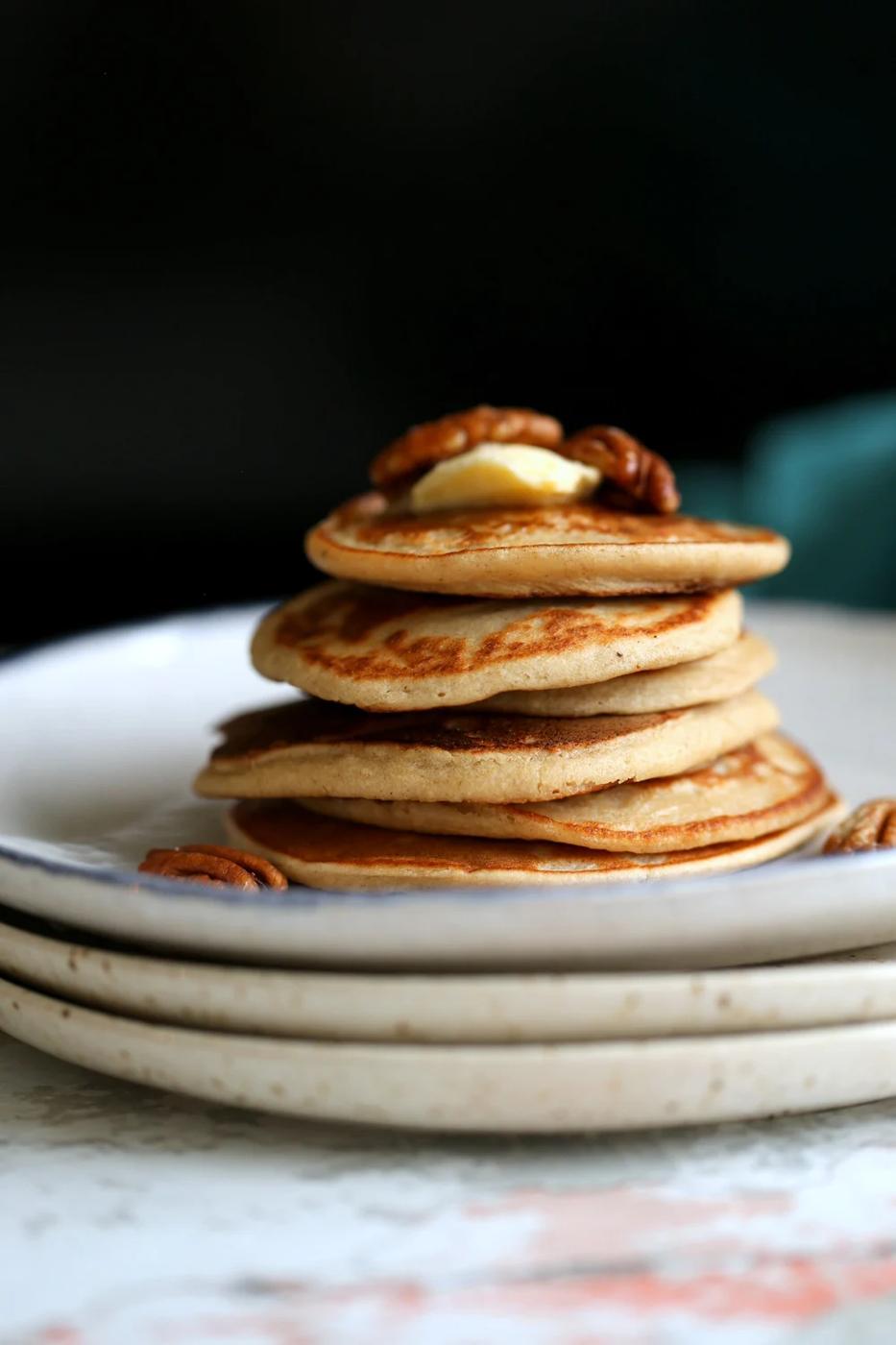 Vegan Banana Oat Pancakes (Gluten-free)