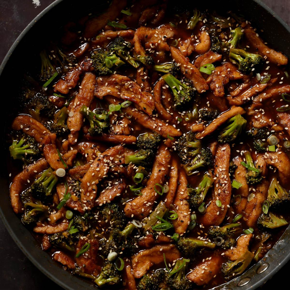 Vegan Beef and Broccoli (1 pan, 30 minutes, gluten-free, nut-free)