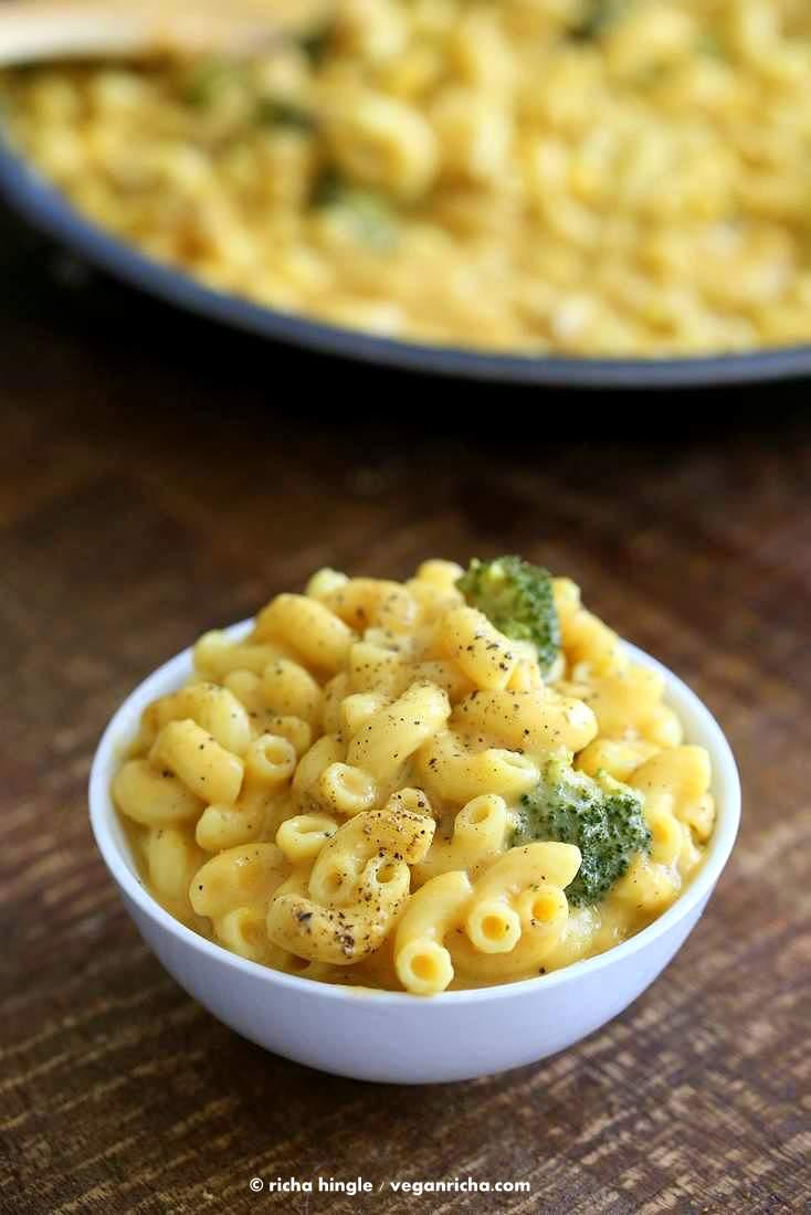 Vegan Black Pepper Mac and cheese | Pitzn #vegan #macncheese #nutfree
