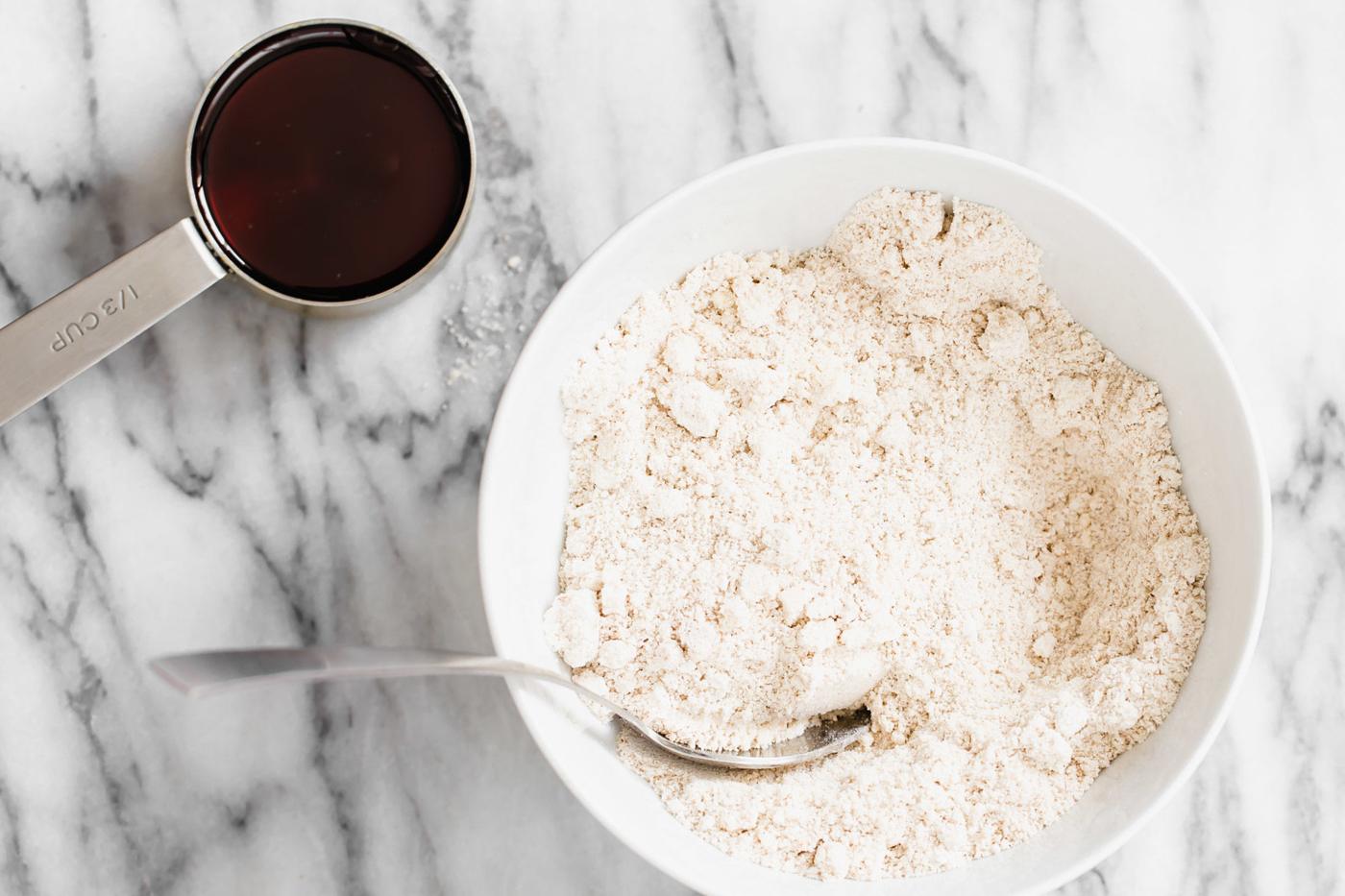 dry mix for vegan snickerdoodles in a mixing bowl