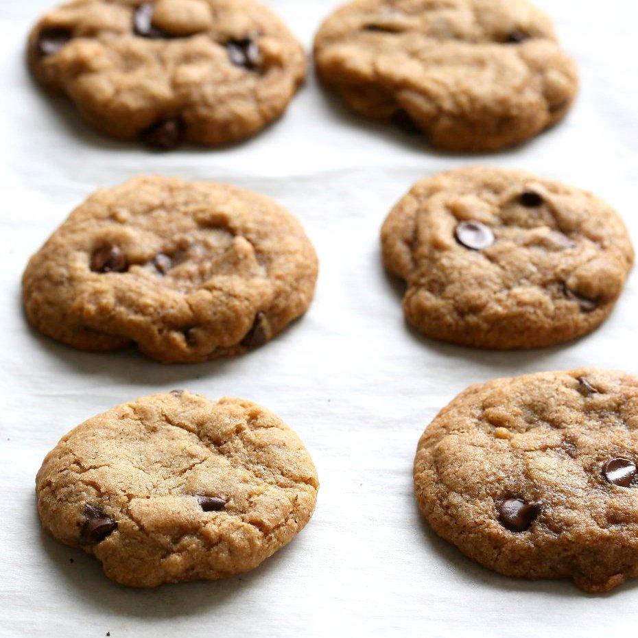 The Best Vegan Gluten-free Chocolate Chip Cookies. Palm oil-free! Gluten-free option. Somer's Easy Classic Chocolate Chip Cookies that are perfect for the holidays, bake sales and gifting. Vegan Nut-free Soy-free Palm oil-free Recipe. | VeganRicha.com