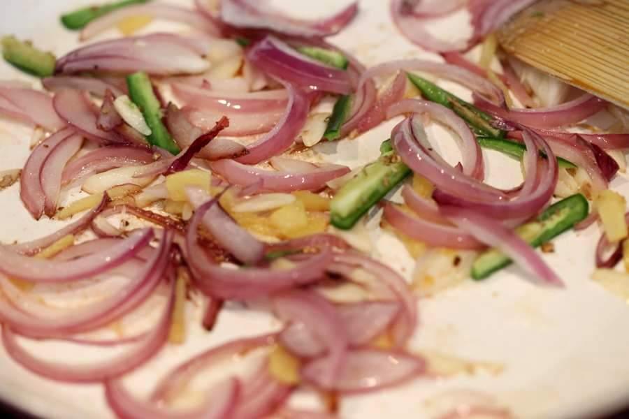 Vegan Dhaba Chicken | Pitzn