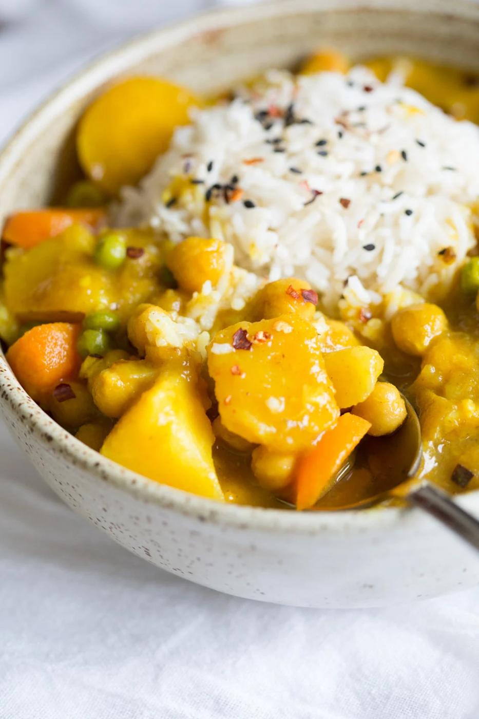 Vegan Japanese Curry made in Instant Pot Pressure cooker. Flavorful, Comforting, Vegetable Rich Curry for Weekday Dinner. Saucepan Option. #Vegan, #veganricha #glutenfree, #nutfree #Recipe. Can be #soyfree | VeganRicha.com