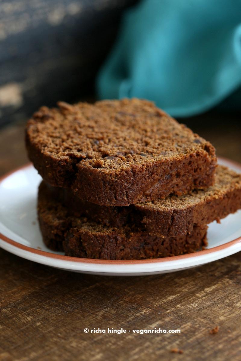Vegan Chocolate Pumpkin Cake | Pitzn