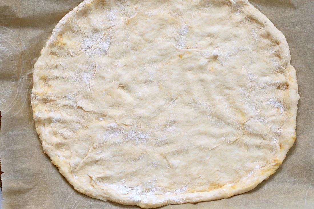 Easy Pizza Crust for our Vegan Margherita Pizza