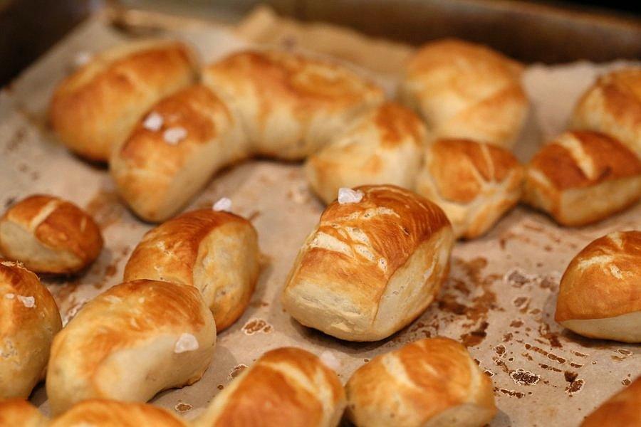 Vegan Pretzel Bites | Pitzn