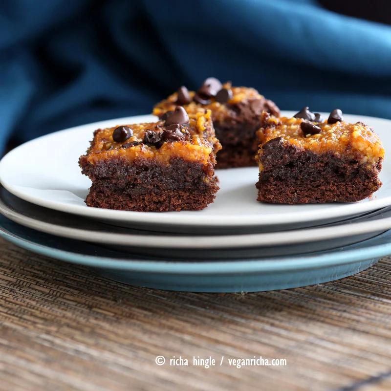 Vegan Pumpkin Brownies Creamy Pumpkin Layered with Fudgy Dark Chocolate Brownie. Pumpkin Pie + Brownie | Pitzn