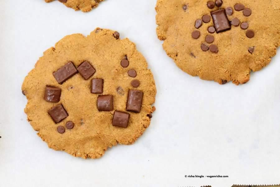 Vegan Pumpkin Chocolate Chip Cookies. Use chocolate chips on the Pumpkin cookies to make your favorite Halloween insects. | VeganRicha.com #vegan #cookie #recipe