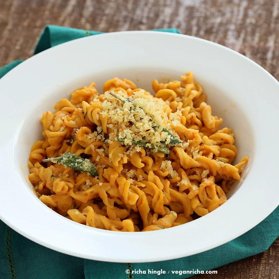 Vegan Pumpkin Sage Pasta |Pitzn