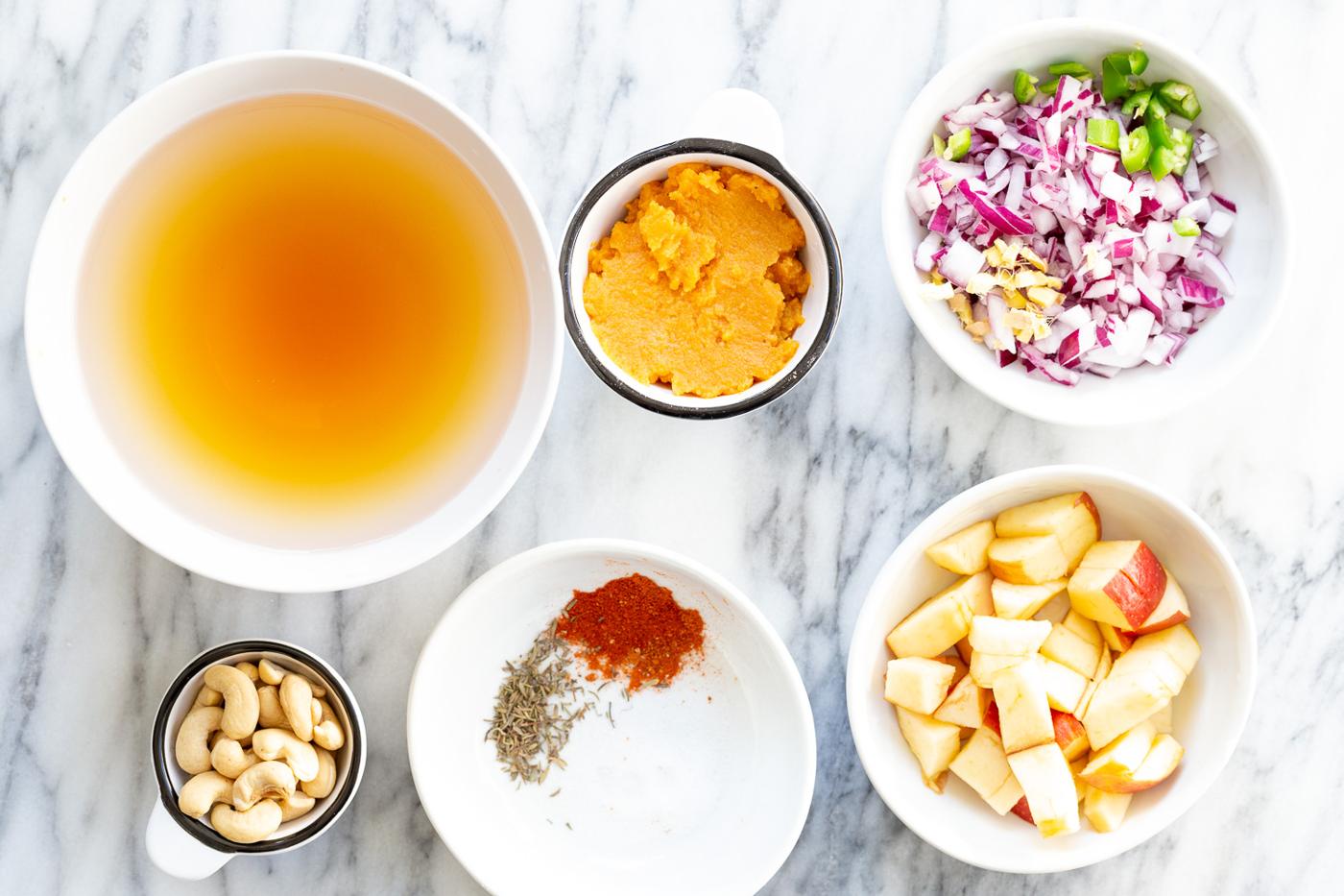 Ingredients for our Vegan Pumpkin soup in bowls