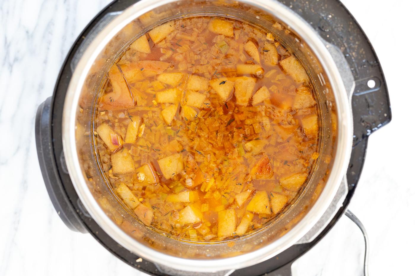 Ingredients for our Vegan Pumpkin soup in Instant Pot