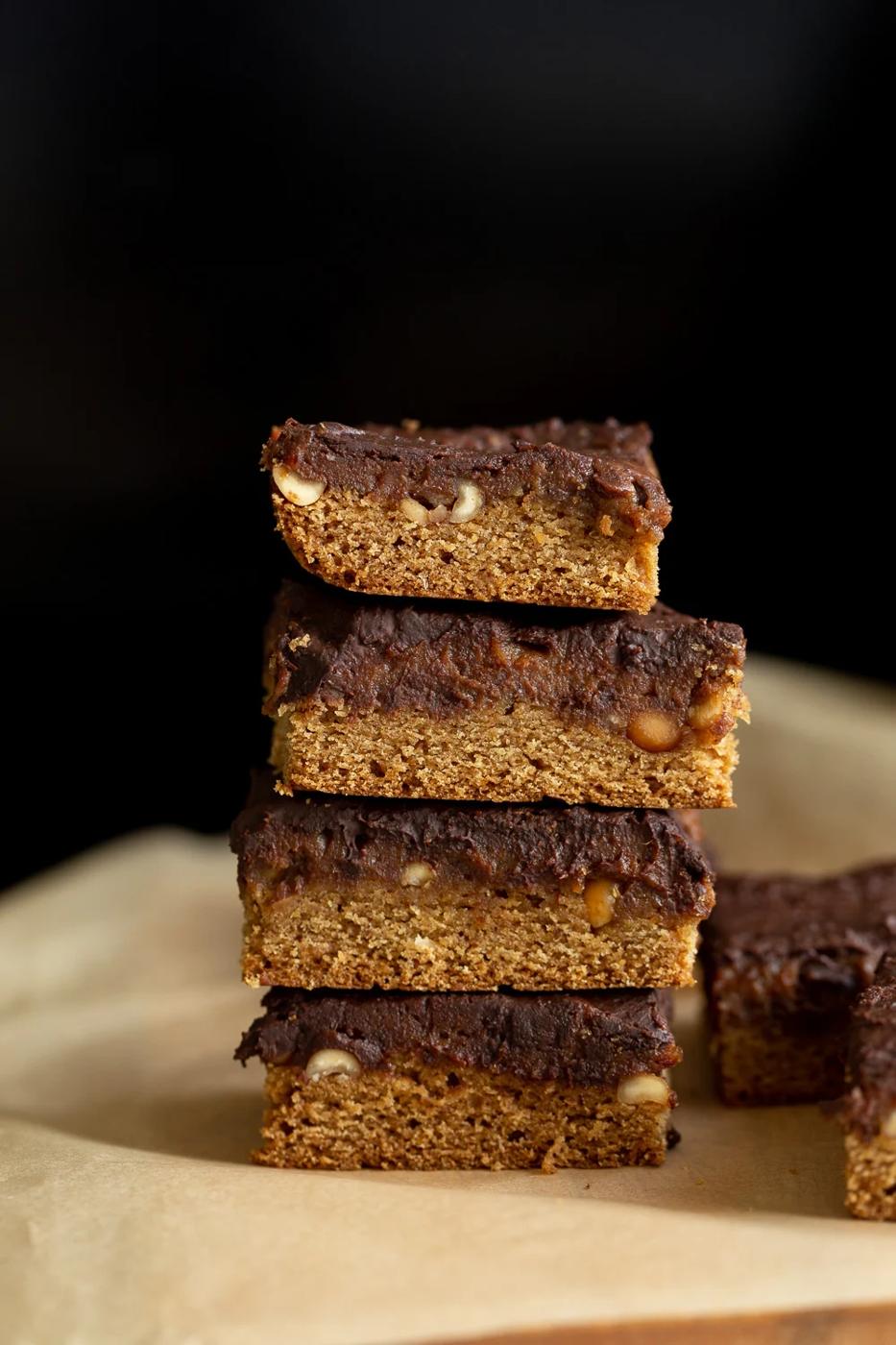 Vegan Snickers Snack Bar Recipe