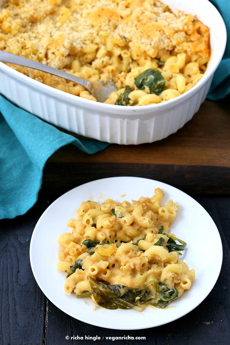 Vegan Spinach florentine - Pasta Casserole With a luscious creamy sauce, spinach, some dry sherry. Easy to make ahead and easily made gluten-free. | Pitzn