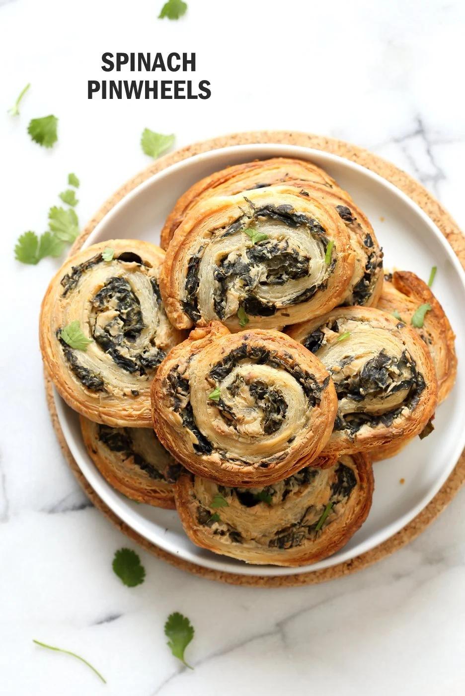 Vegan Spinach Pinwheels with Cream Cheese