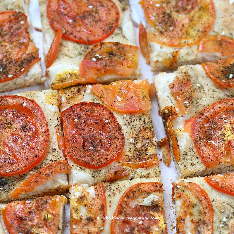 Tomato Zatar Flatbread | Pitzn