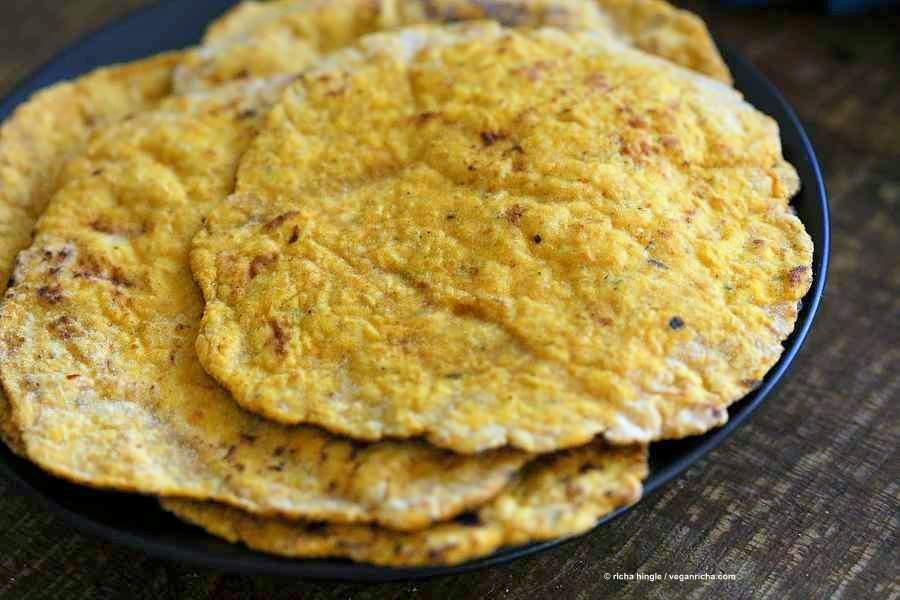 Easy Yeast-free Sweet Potato Vegan Gluten free flatbread. Sweet Potato flatbread with chickpea flour, rice flour and psyllium husk. #Eggless #vegan Oat-free #Recipe | VeganRicha.com