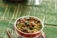 Gobi Waali Sabut Masoor: Vegan Gluten-Free Curried Lentil and Cauliflower Soup