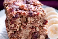 Cinnamon Streusel Vegan Banana Oat Squares