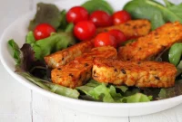 Maple Tempeh Delight with Bursting Tomatoes and Crisp Greens