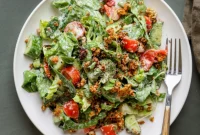 Sun-Drenched Spinach Salad with Zesty Olive-Chickpea Crunch