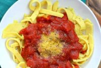 Savory Garlic Tomato Sauce over Vegan Chickpea Pasta
