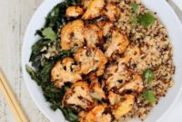 Almond Sriracha Quinoa Cauliflower Bowl: Vegan & Gluten-Free Goodness