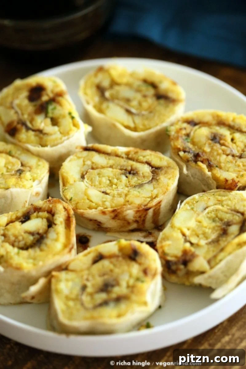 Samosa Pinwheels: Spiced Potato Pinwheels, an easy and delicious vegan appetizer from VeganRicha.com. Can be easily made gluten-free. #vegan #appetizer #samosa