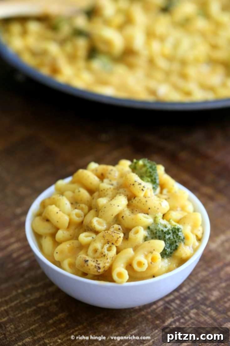35 Wholesome Vegan Meals Kids Crave 18 Vegan Black Pepper Mac and cheese | Vegan Richa #vegan #macncheese #nutfree
