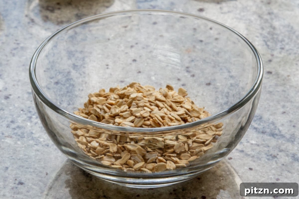 oats in a glass bowl