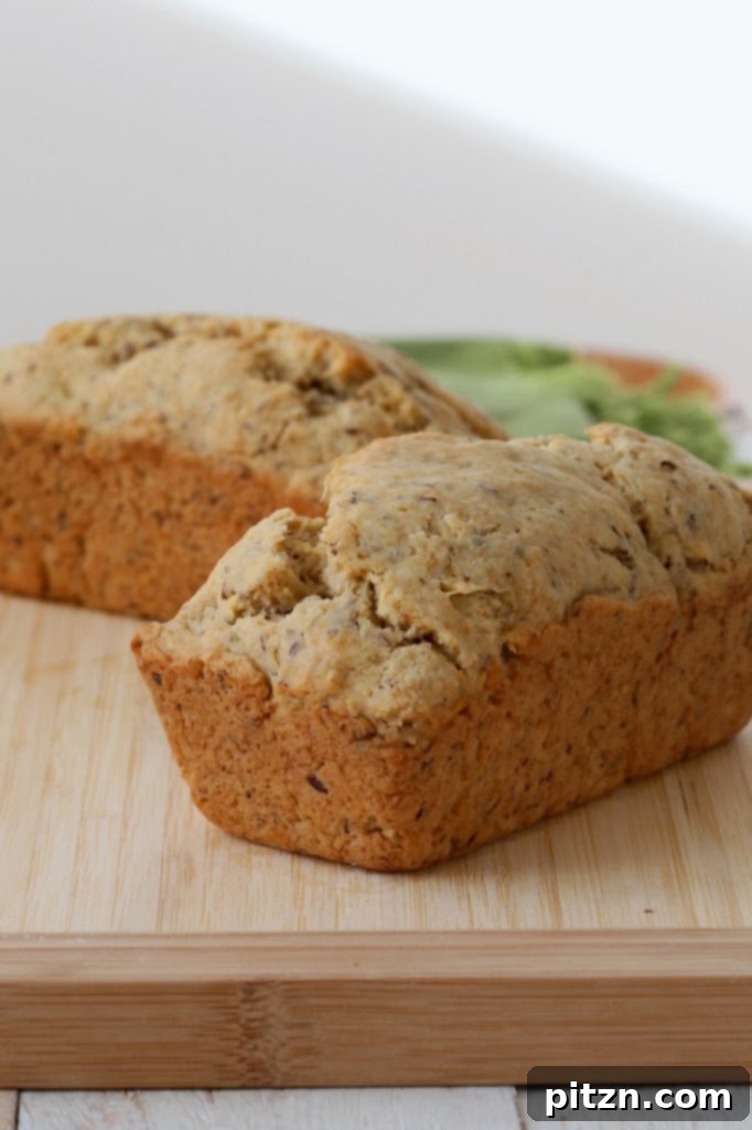 Mini Vanilla Pound Cake Loaves: Vegan Recipe 3 This Vegan Vanilla pound cake is easy, moist and dense. Easy Vegan Pound Cake Recipe | VeganRicha.com