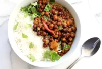 Brown Chickpea Coconut Curry with Kadala Twist