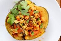 Quick Curried Chickpea Stuffed Acorn Squash