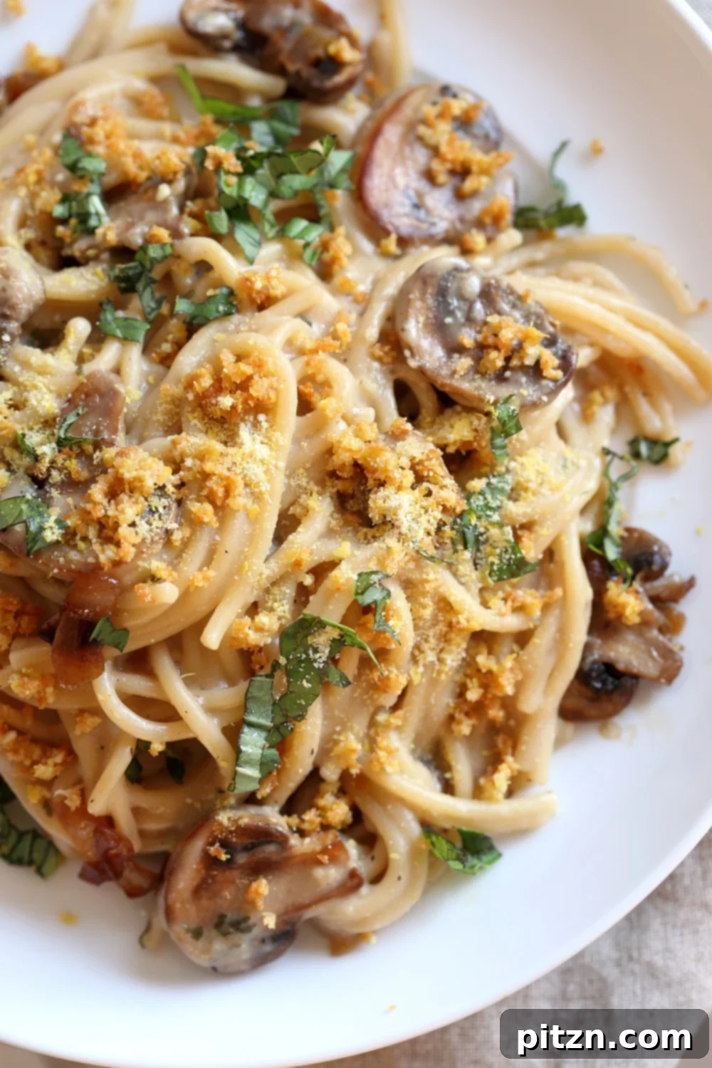 Speedy Creamy Mushroom Tetrazzini 5 Instant Pot Mushroom Tetrazzini Simplƒe Creamy Comforting Pasta dinner with simple pantry ingredients. 1 Pot Tetrazzini. #Vegan #Soyfree #Recipe.#VeganRicha Can be #nutfree #Glutenfree