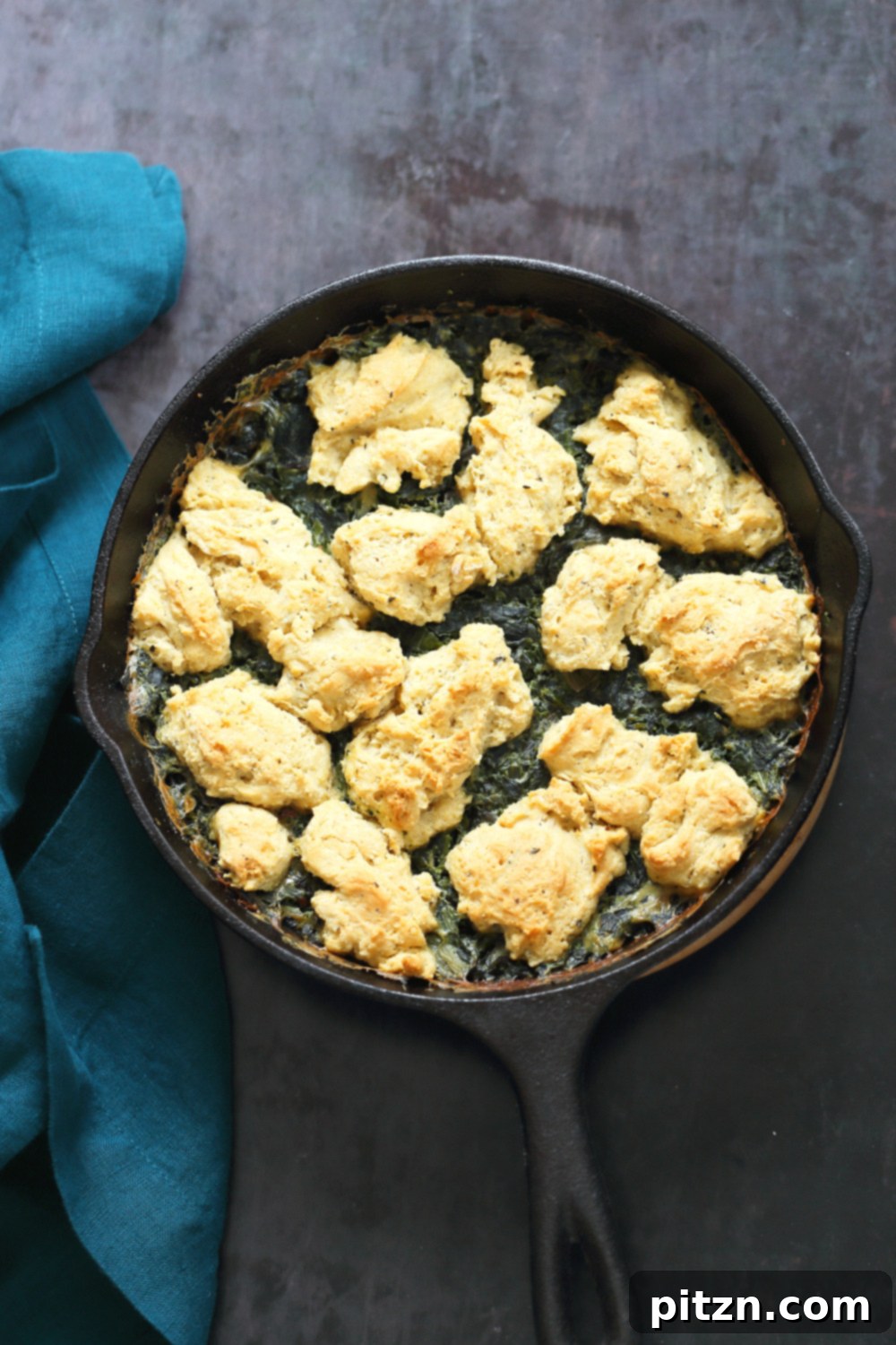Vegan Creamed spinach in cast iron skillet