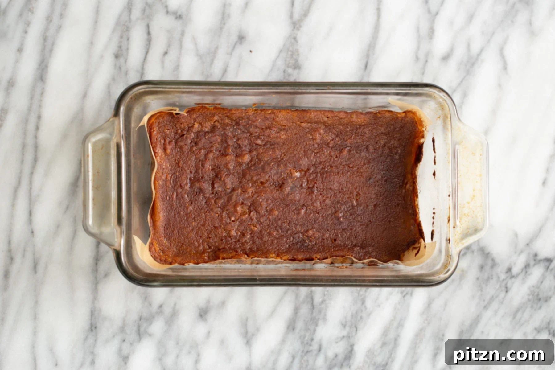 Baked vegan pumpkin pie bars with cinnamon sugar topping